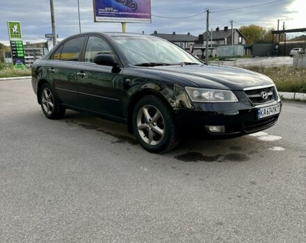 Чорний Хендай Соната, об'ємом двигуна 2.4 л та пробігом 270 тис. км за 4900 $, фото 13 на Automoto.ua