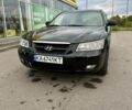 Чорний Хендай Соната, об'ємом двигуна 2.4 л та пробігом 270 тис. км за 4900 $, фото 1 на Automoto.ua
