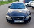 Чорний Хендай Соната, об'ємом двигуна 2 л та пробігом 315 тис. км за 4700 $, фото 1 на Automoto.ua