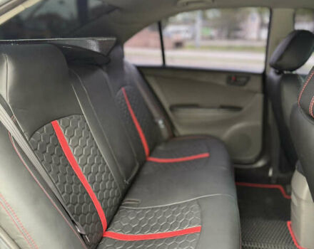 Хендай Соната 2008 у Миколаєві на Automoto.ua Чорний Хендай Соната, об'ємом двигуна 2 л та пробігом 231 тис. км за 5899 $, фото 8 на Automoto.ua