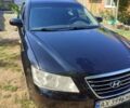 Чорний Хендай Соната, об'ємом двигуна 2 л та пробігом 247 тис. км за 5700 $, фото 2 на Automoto.ua
