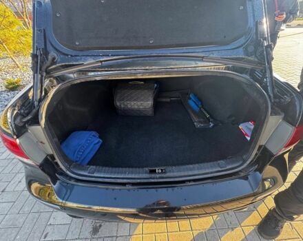 Чорний Хендай Соната, об'ємом двигуна 3.3 л та пробігом 248 тис. км за 6500 $, фото 3 на Automoto.ua