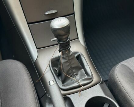 Черный Хендай Соната, объемом двигателя 2 л и пробегом 270 тыс. км за 5450 $, фото 18 на Automoto.ua