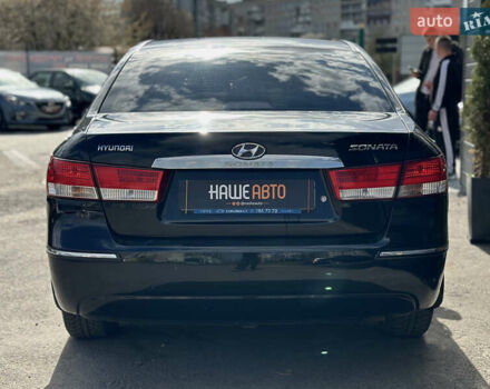Черный Хендай Соната, объемом двигателя 2 л и пробегом 270 тыс. км за 5400 $, фото 13 на Automoto.ua