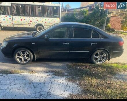 Чорний Хендай Соната, об'ємом двигуна 3.34 л та пробігом 259 тис. км за 7500 $, фото 3 на Automoto.ua