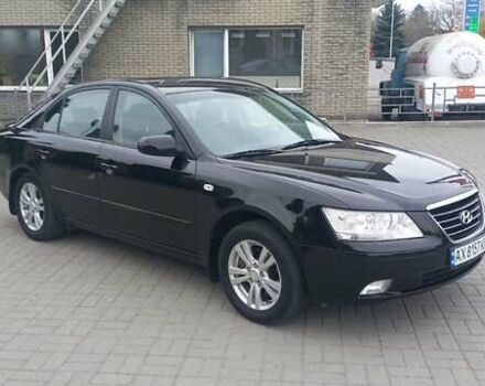 Чорний Хендай Соната, об'ємом двигуна 2 л та пробігом 216 тис. км за 6500 $, фото 1 на Automoto.ua