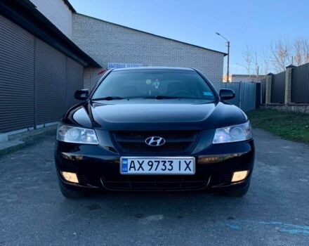 Черный Хендай Соната, объемом двигателя 2 л и пробегом 320 тыс. км за 5299 $, фото 5 на Automoto.ua