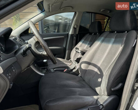 Черный Хендай Соната, объемом двигателя 2 л и пробегом 270 тыс. км за 5400 $, фото 26 на Automoto.ua