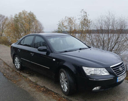 Черный Хендай Соната, объемом двигателя 2.4 л и пробегом 201 тыс. км за 5800 $, фото 2 на Automoto.ua