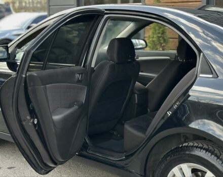 Черный Хендай Соната, объемом двигателя 2 л и пробегом 270 тыс. км за 5450 $, фото 19 на Automoto.ua