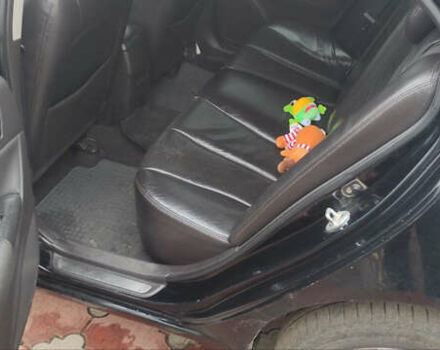 Черный Хендай Соната, объемом двигателя 2.4 л и пробегом 275 тыс. км за 6000 $, фото 16 на Automoto.ua