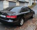 Черный Хендай Соната, объемом двигателя 2 л и пробегом 224 тыс. км за 6500 $, фото 6 на Automoto.ua