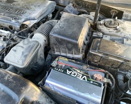 Черный Хендай Соната, объемом двигателя 2 л и пробегом 250 тыс. км за 6300 $, фото 15 на Automoto.ua