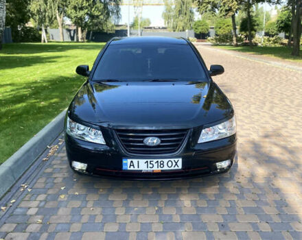 Черный Хендай Соната, объемом двигателя 2 л и пробегом 220 тыс. км за 6850 $, фото 2 на Automoto.ua