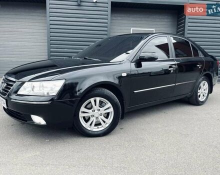 Черный Хендай Соната, объемом двигателя 2 л и пробегом 110 тыс. км за 9700 $, фото 14 на Automoto.ua