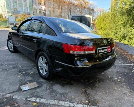 Чорний Хендай Соната, об'ємом двигуна 2 л та пробігом 109 тис. км за 6990 $, фото 6 на Automoto.ua