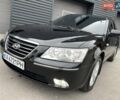 Черный Хендай Соната, объемом двигателя 2 л и пробегом 110 тыс. км за 9700 $, фото 2 на Automoto.ua