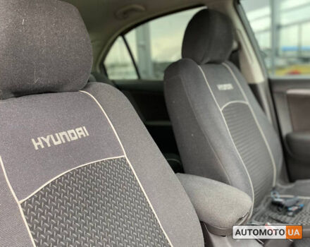 Черный Хендай Соната, объемом двигателя 2 л и пробегом 145 тыс. км за 7890 $, фото 18 на Automoto.ua