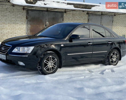 Черный Хендай Соната, объемом двигателя 2 л и пробегом 90 тыс. км за 9800 $, фото 4 на Automoto.ua