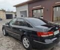 Черный Хендай Соната, объемом двигателя 2 л и пробегом 264 тыс. км за 5400 $, фото 4 на Automoto.ua