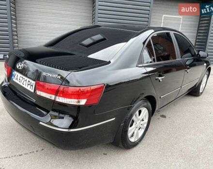 Черный Хендай Соната, объемом двигателя 2 л и пробегом 110 тыс. км за 9700 $, фото 19 на Automoto.ua