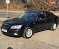 Черный Хендай Соната, объемом двигателя 2 л и пробегом 371 тыс. км за 6300 $, фото 1 на Automoto.ua
