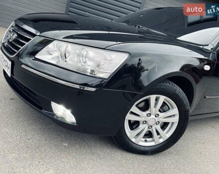 Черный Хендай Соната, объемом двигателя 2 л и пробегом 110 тыс. км за 9700 $, фото 26 на Automoto.ua