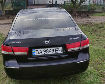 Черный Хендай Соната, объемом двигателя 2.4 л и пробегом 275 тыс. км за 6000 $, фото 11 на Automoto.ua