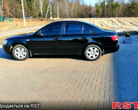 Черный Хендай Соната, объемом двигателя 2 л и пробегом 217 тыс. км за 6100 $, фото 1 на Automoto.ua
