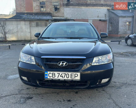 Черный Хендай Соната, объемом двигателя 3.3 л и пробегом 287 тыс. км за 4999 $, фото 1 на Automoto.ua