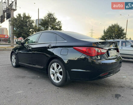 Черный Хендай Соната, объемом двигателя 2.4 л и пробегом 270 тыс. км за 9200 $, фото 8 на Automoto.ua
