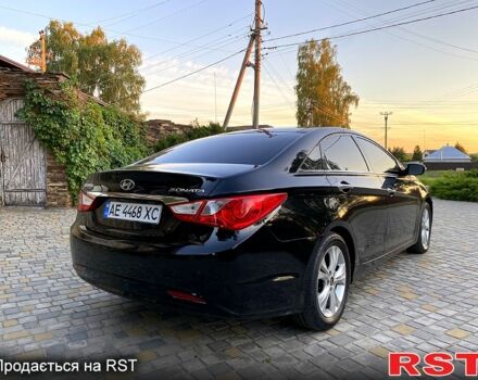 Черный Хендай Соната, объемом двигателя 2.4 л и пробегом 173 тыс. км за 9200 $, фото 3 на Automoto.ua