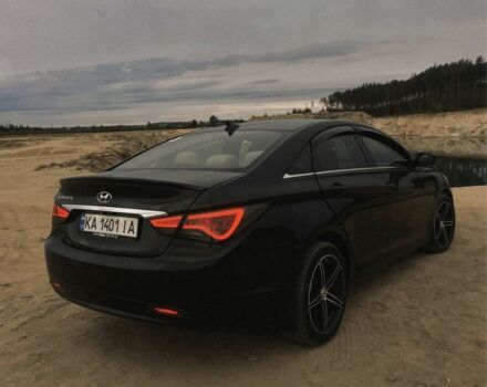 Чорний Хендай Соната, об'ємом двигуна 2.4 л та пробігом 164 тис. км за 8200 $, фото 1 на Automoto.ua