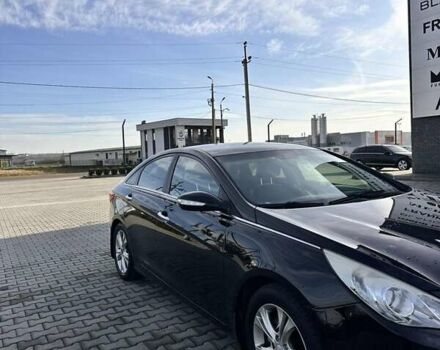 Черный Хендай Соната, объемом двигателя 2 л и пробегом 237 тыс. км за 7500 $, фото 1 на Automoto.ua