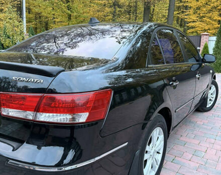Черный Хендай Соната, объемом двигателя 0 л и пробегом 210 тыс. км за 6550 $, фото 6 на Automoto.ua