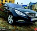 Черный Хендай Соната, объемом двигателя 2 л и пробегом 270 тыс. км за 9000 $, фото 1 на Automoto.ua