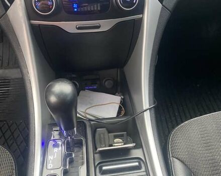 Черный Хендай Соната, объемом двигателя 2.4 л и пробегом 97 тыс. км за 10700 $, фото 20 на Automoto.ua