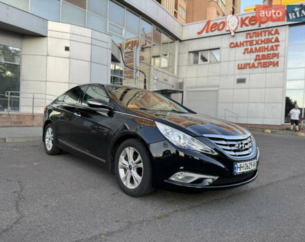 Черный Хендай Соната, объемом двигателя 2.4 л и пробегом 270 тыс. км за 9200 $, фото 3 на Automoto.ua