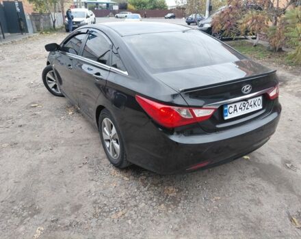 Черный Хендай Соната, объемом двигателя 2 л и пробегом 200 тыс. км за 7000 $, фото 6 на Automoto.ua