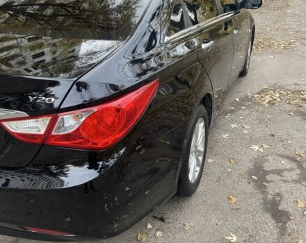 Чорний Хендай Соната, об'ємом двигуна 2 л та пробігом 350 тис. км за 7700 $, фото 3 на Automoto.ua