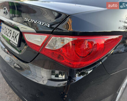 Черный Хендай Соната, объемом двигателя 2.4 л и пробегом 270 тыс. км за 9200 $, фото 11 на Automoto.ua
