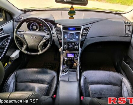 Чорний Хендай Соната, об'ємом двигуна 2 л та пробігом 216 тис. км за 7650 $, фото 8 на Automoto.ua