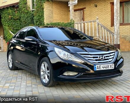 Черный Хендай Соната, объемом двигателя 2.4 л и пробегом 173 тыс. км за 9200 $, фото 2 на Automoto.ua