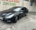Черный Хендай Соната, объемом двигателя 2 л и пробегом 170 тыс. км за 6100 $, фото 3 на Automoto.ua