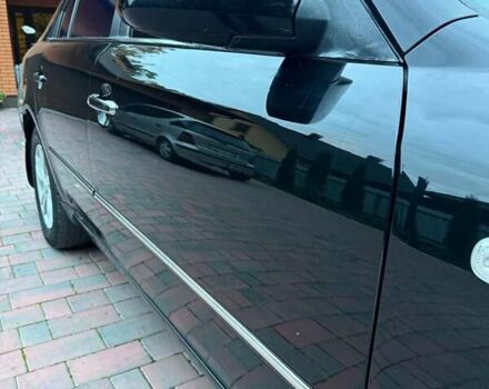 Чорний Хендай Соната, об'ємом двигуна 2 л та пробігом 230 тис. км за 5900 $, фото 2 на Automoto.ua