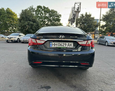 Черный Хендай Соната, объемом двигателя 2.4 л и пробегом 270 тыс. км за 9200 $, фото 9 на Automoto.ua