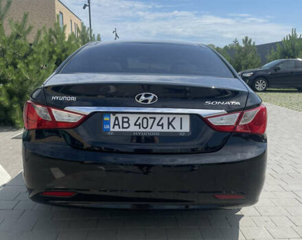 Черный Хендай Соната, объемом двигателя 2.36 л и пробегом 212 тыс. км за 9700 $, фото 5 на Automoto.ua