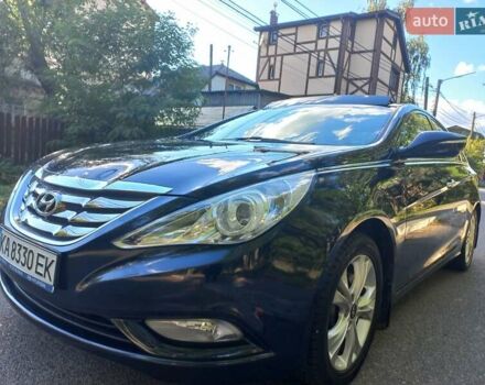 Черный Хендай Соната, объемом двигателя 2.36 л и пробегом 118 тыс. км за 9600 $, фото 5 на Automoto.ua