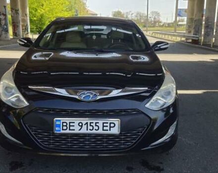 Чорний Хендай Соната, об'ємом двигуна 2.36 л та пробігом 173 тис. км за 8500 $, фото 2 на Automoto.ua
