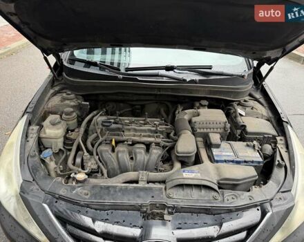 Черный Хендай Соната, объемом двигателя 2 л и пробегом 200 тыс. км за 5999 $, фото 41 на Automoto.ua